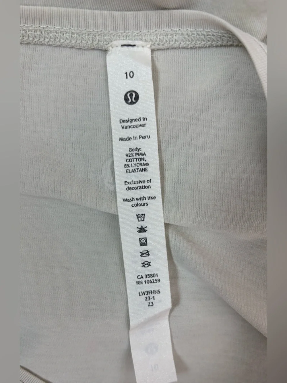 Lululemon Back In Action Short Sleeve T Shirt Size 10 Active Wear Athletic - Picture 7 of 9